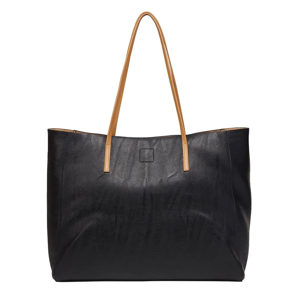 Bobbi Handbag in Black Smooth