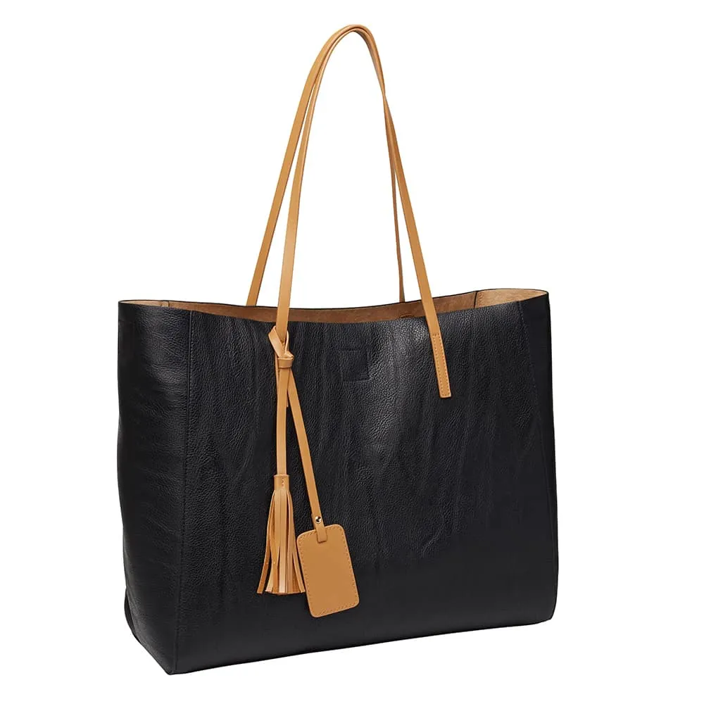 Bobbi Handbag in Black Smooth