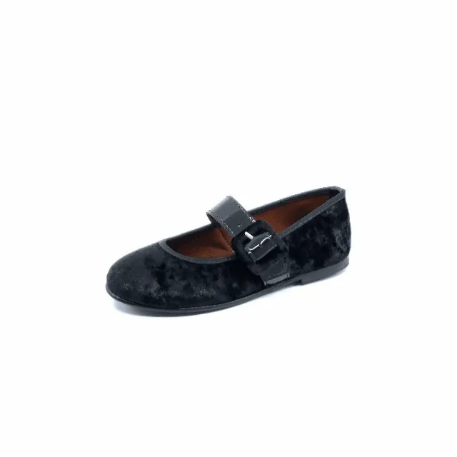 Clarys Girl's Velvet Buckle Mary Jane, Black